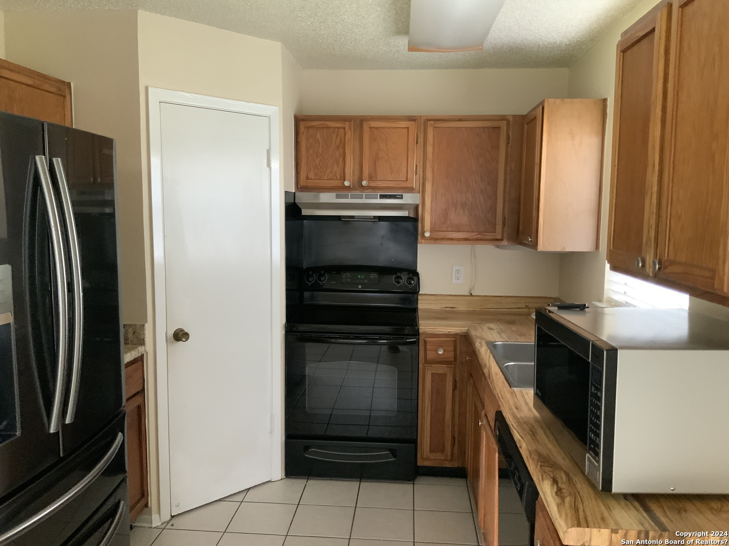 5466 Vista Trl , San Antonio, TX, 78247-4609 | 1754811 | Realty Texas LLC