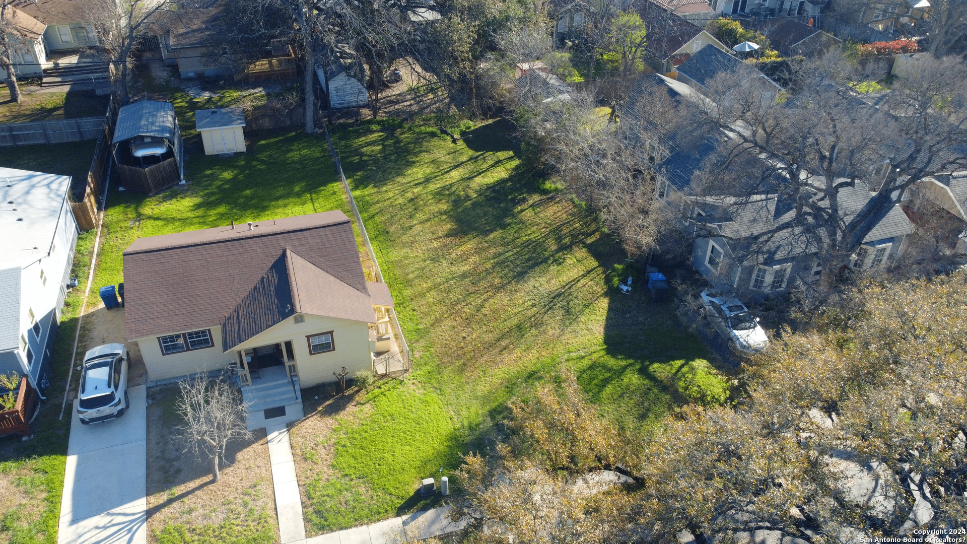220 Pershing Ave , San Antonio, TX, 78209 | 1754160 | Realty Texas LLC