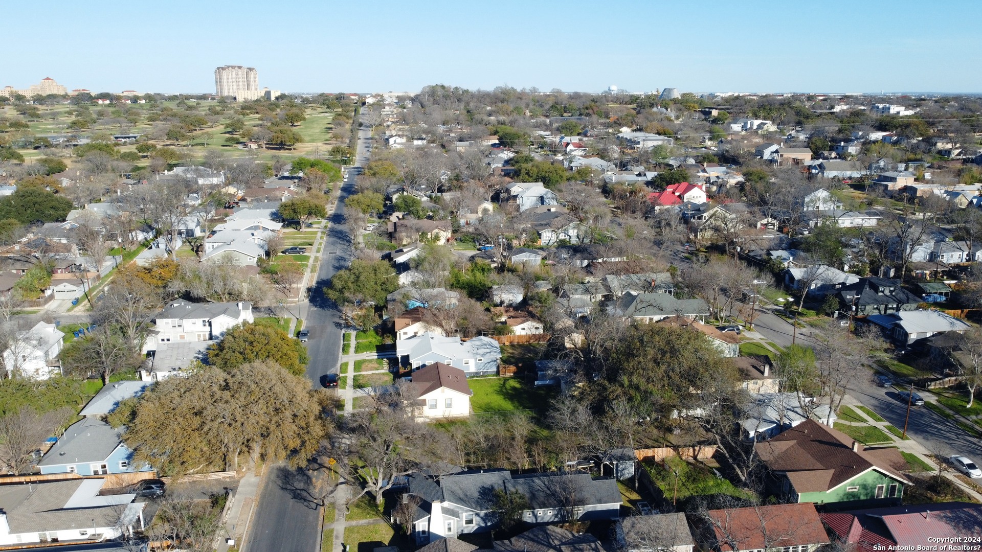 220 Pershing Ave , San Antonio, TX, 78209 | 1754160 | Realty Texas LLC