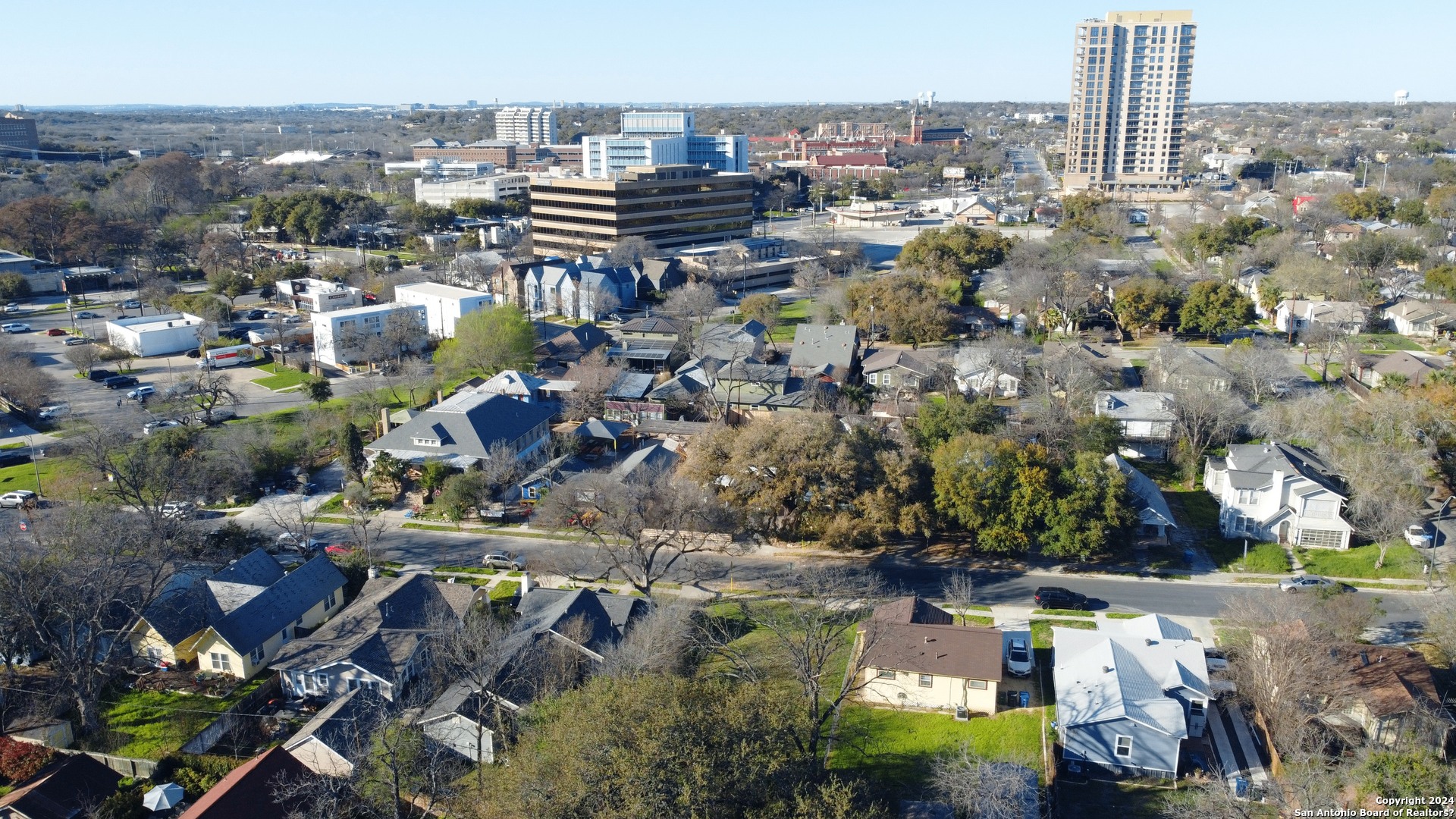 220 Pershing Ave , San Antonio, TX, 78209 | 1754160 | Realty Texas LLC