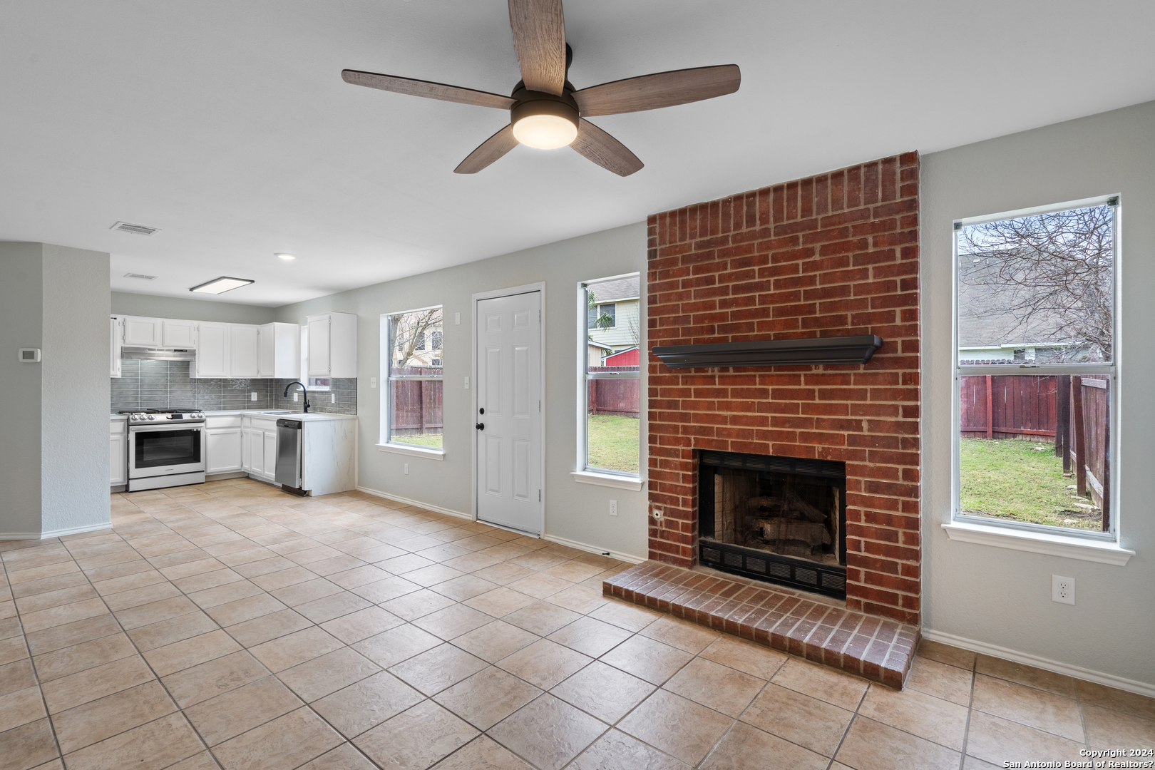 816 Smoke Signal Pass , PFLUGERVILLE, TX, 78660 | 1754986 | Realty Texas LLC