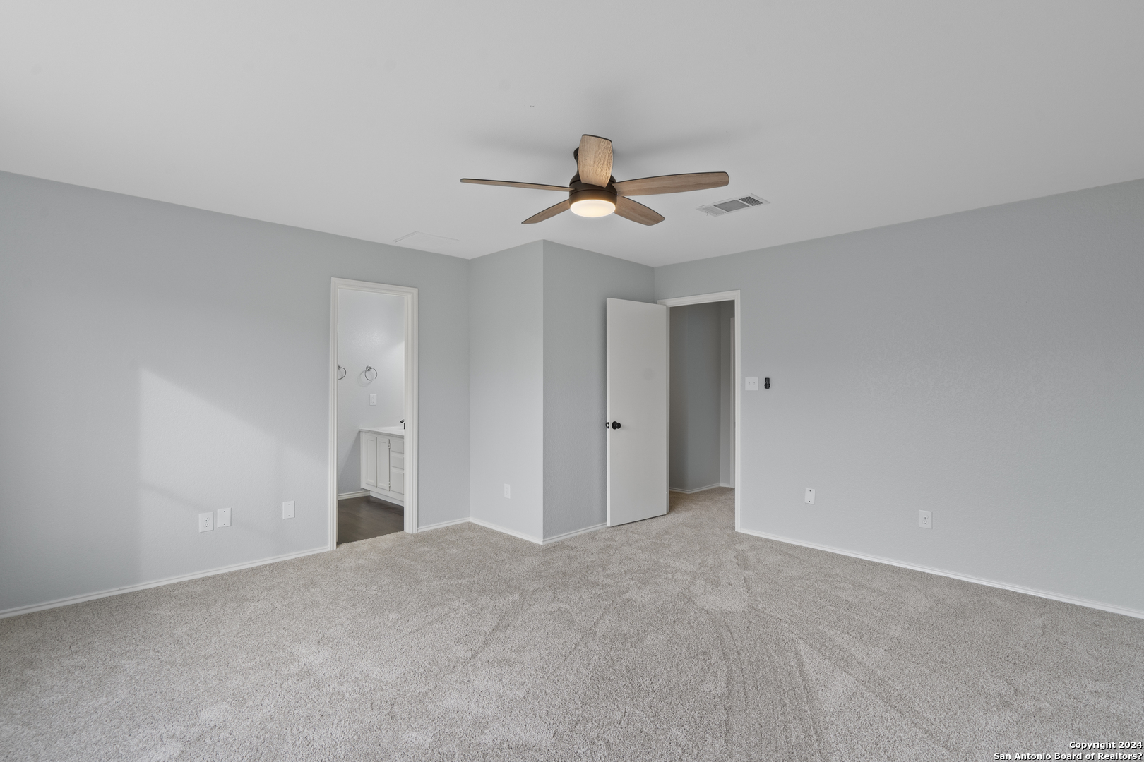 816 Smoke Signal Pass , PFLUGERVILLE, TX, 78660 | 1754986 | Realty Texas LLC