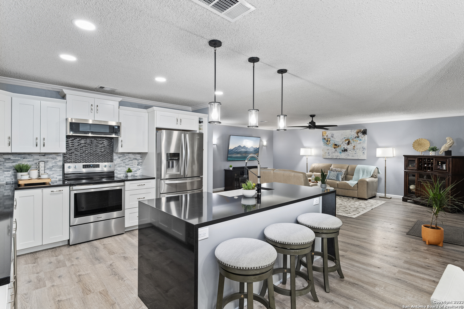 6318 Maverick Oak , San Antonio, TX, 78240 | 1760936 | Realty Texas LLC