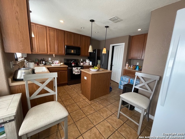 9347 Rainbow Creek , San Antonio, TX, 78245 | 1762860 | Realty Texas LLC