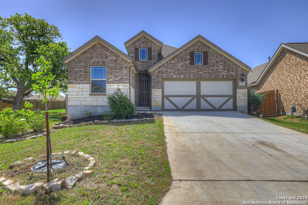 1233 Cross Gable , New Braunfels, TX, 78132-3468 | 1763076 | Realty Texas LLC