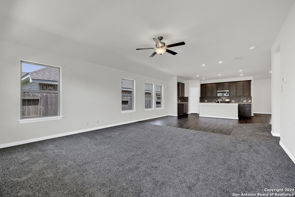 1233 Cross Gable , New Braunfels, TX, 78132-3468 | 1763076 | Realty Texas LLC