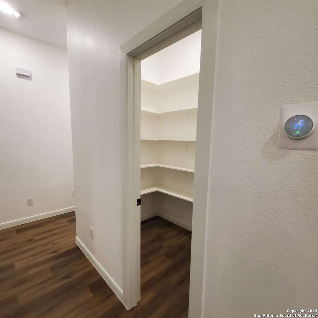 3723 New Mathis , Elmendorf, TX, 78112 | 1763177 | Realty Texas LLC