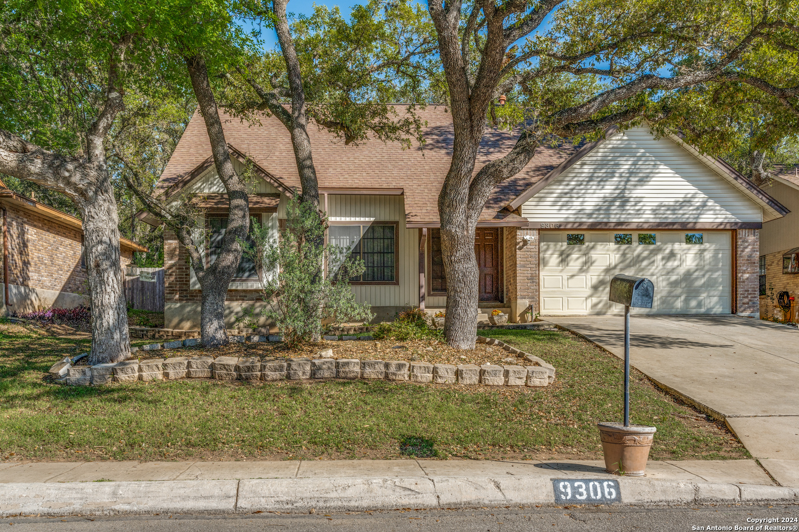 9306 Thornbury St , San Antonio, TX, 78250-3522 | 1763443 | Realty Texas LLC