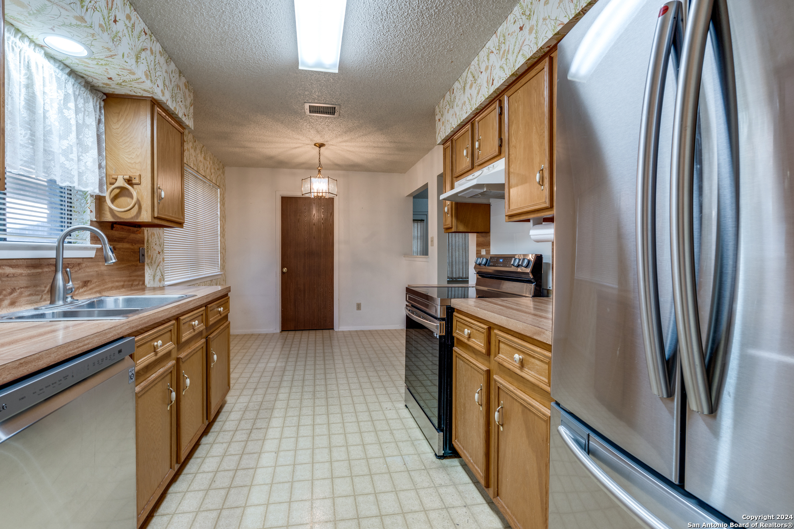 9306 Thornbury St , San Antonio, TX, 78250-3522 | 1763443 | Realty Texas LLC