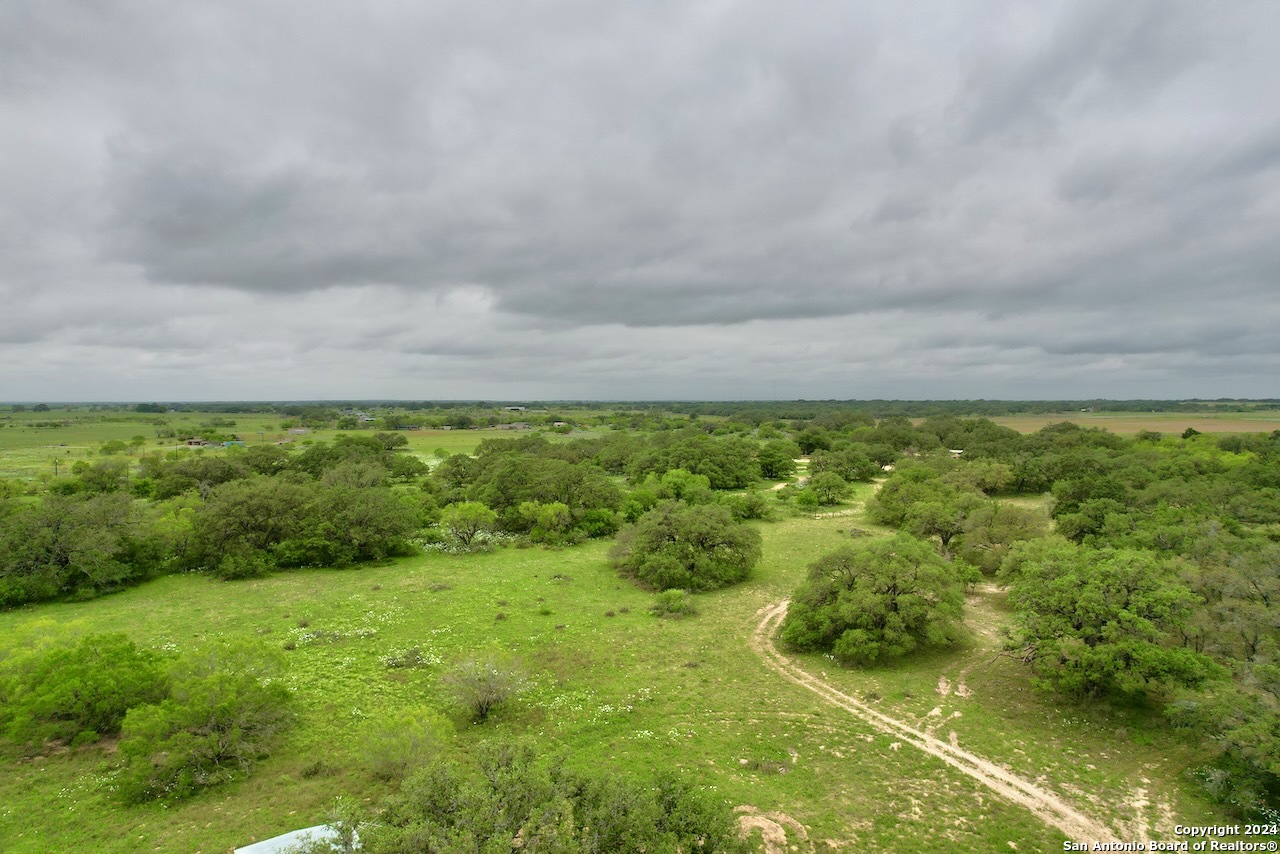 177.9 AC CR 7711, Devine, TX, 78016 | 1763717 | Realty Texas LLC