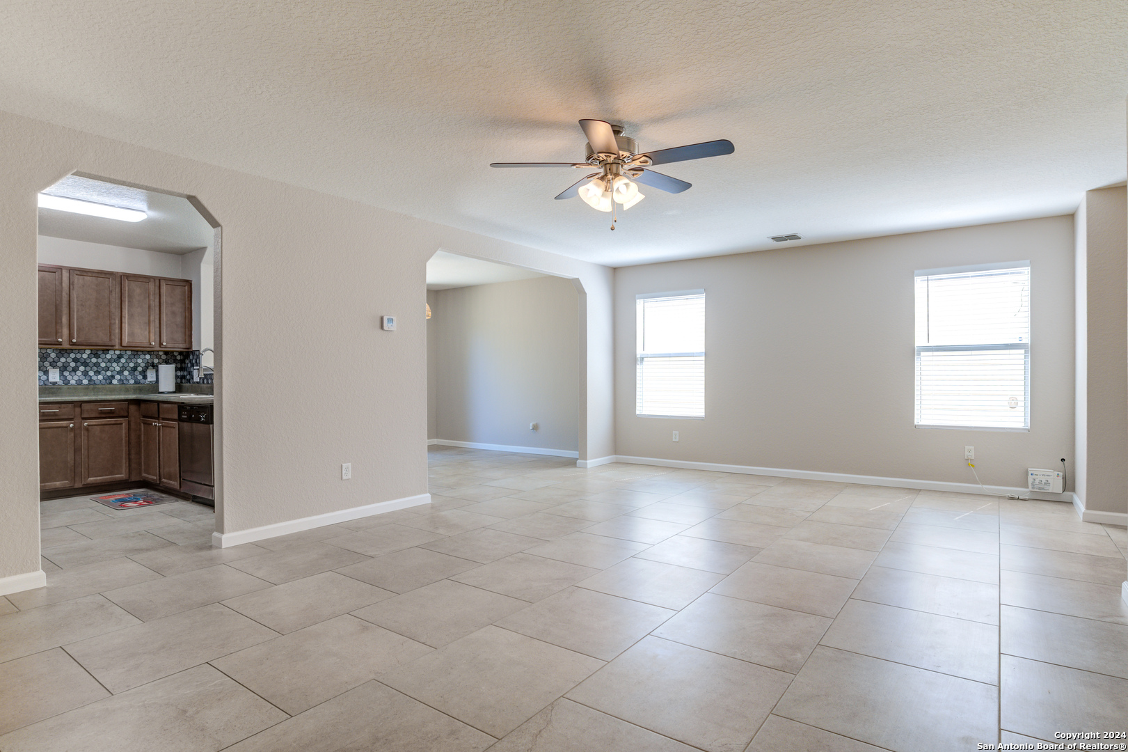 12015 Pure Silver , San Antonio, TX, 78254-6227 | 1763745 | Realty Texas LLC