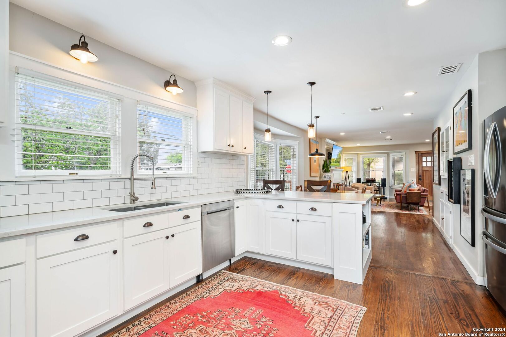 440 W Lynwood Ave , San Antonio, TX, 78212-2235 | 1764017 | Realty Texas LLC