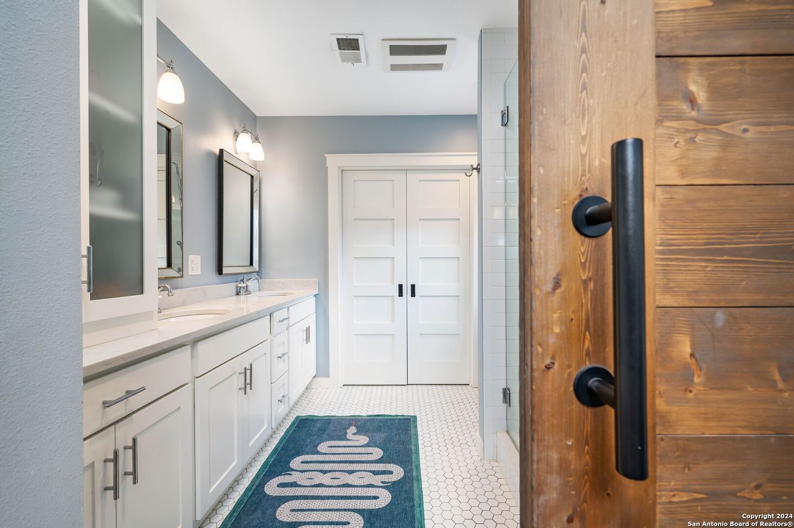 440 W Lynwood Ave , San Antonio, TX, 78212-2235 | 1764017 | Realty Texas LLC