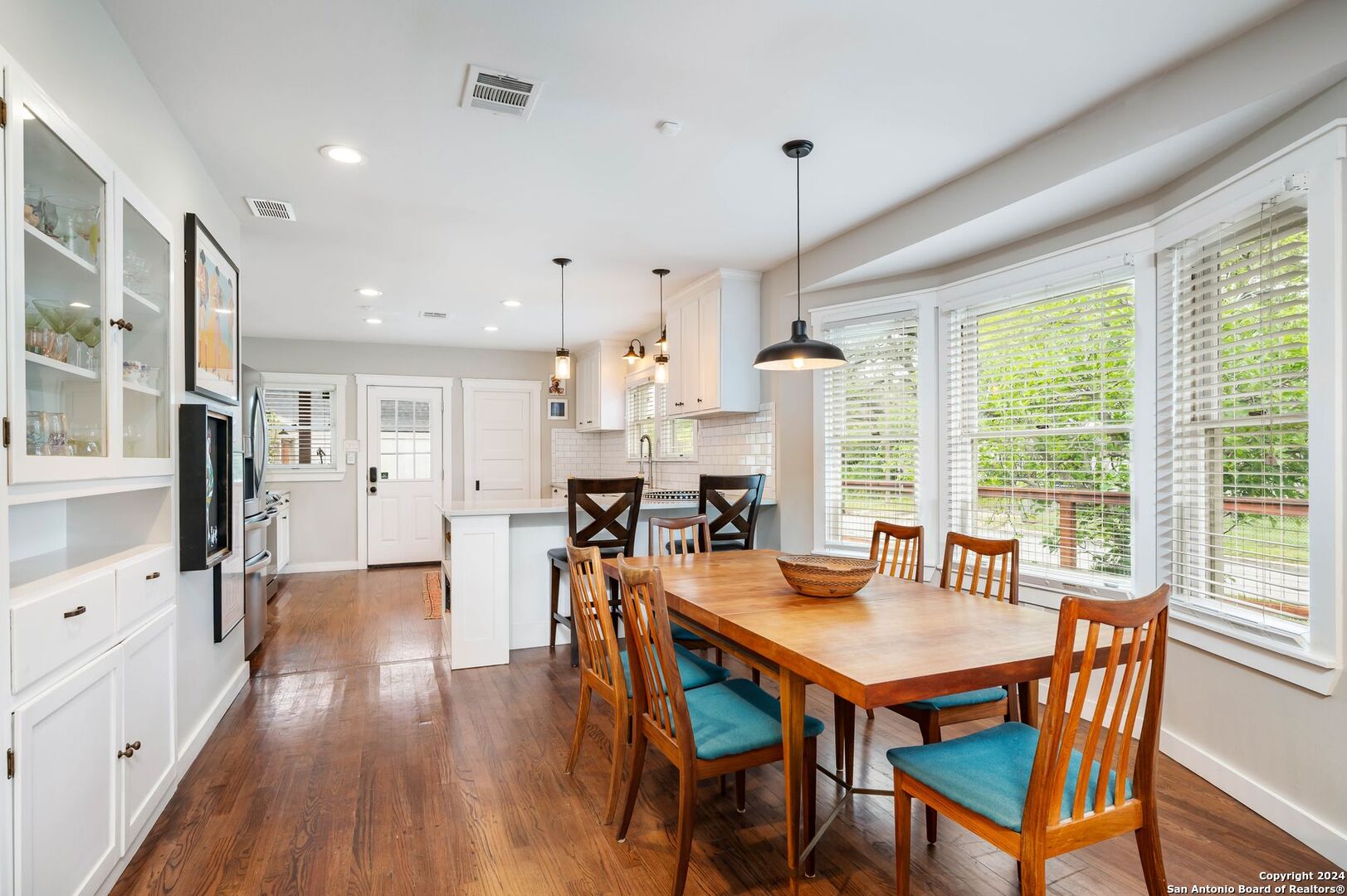440 W Lynwood Ave , San Antonio, TX, 78212-2235 | 1764017 | Realty Texas LLC