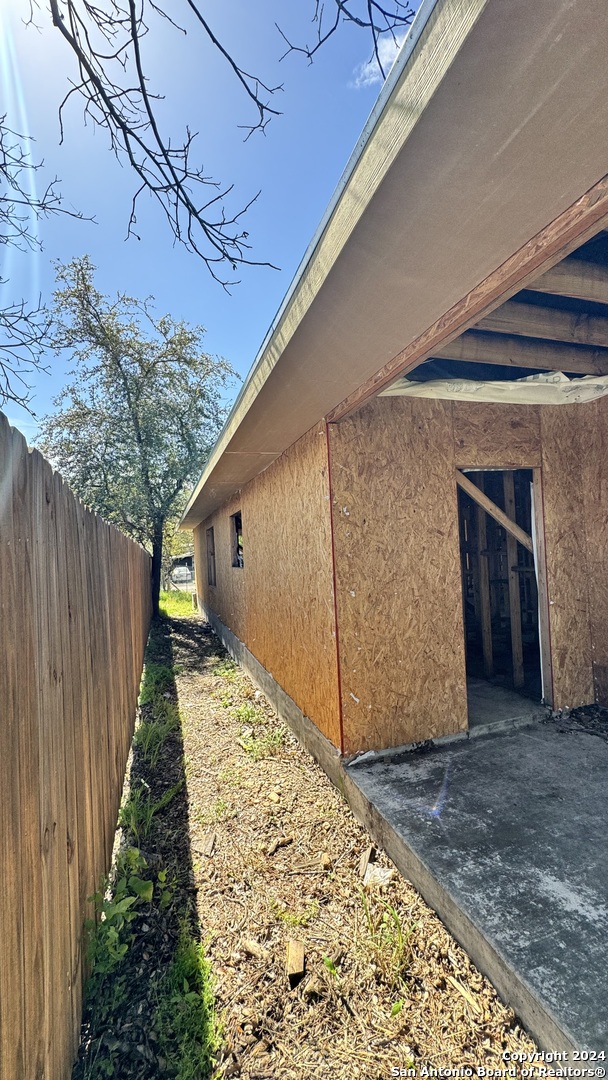 123 Yuma Street , San Antonio, TX, 78211 | 1764110 | Realty Texas LLC