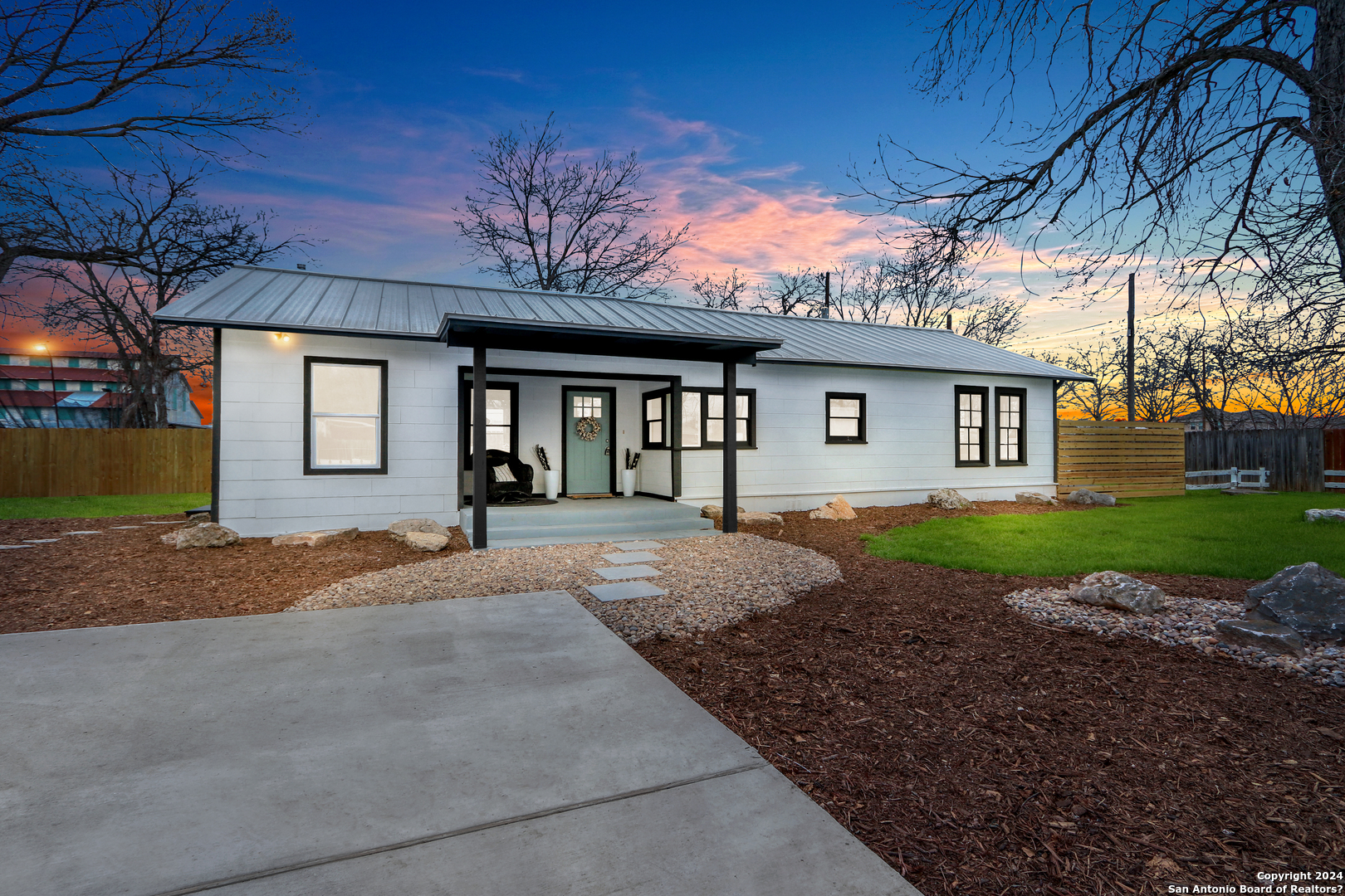 569 Wright Ave, NEWBRAUNFE, TX, 78130-3622 | 1752575 | Realty Texas LLC