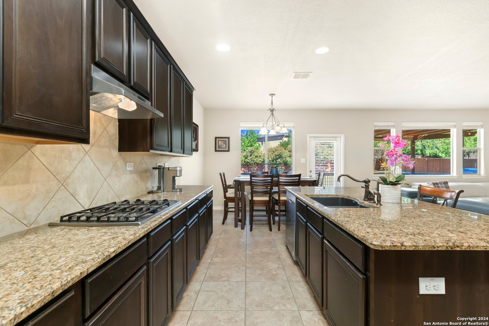 4039 Calle De Cobre , San Antonio, TX, 78257-5059 | 1763998 | Realty Texas LLC