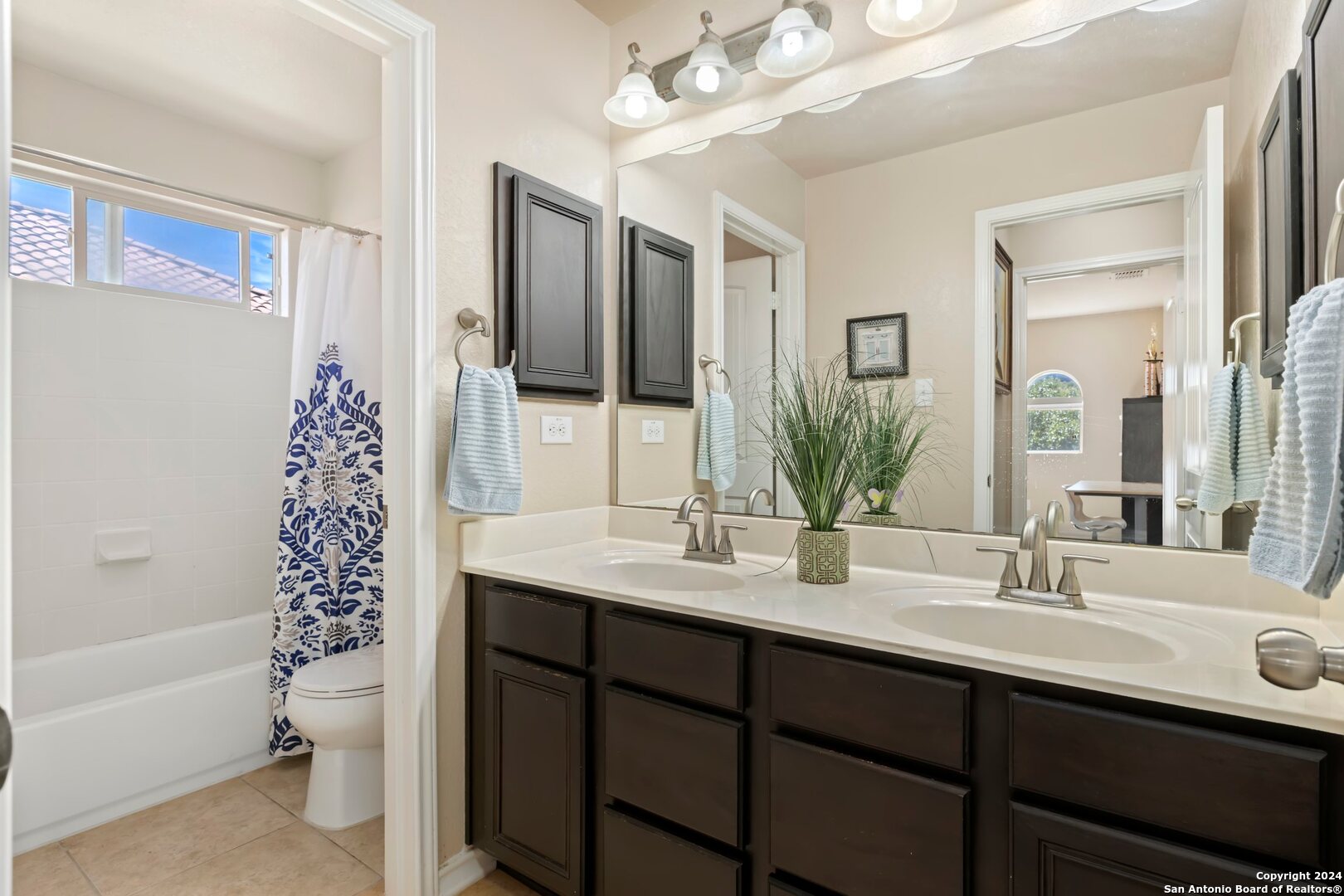4039 Calle De Cobre , San Antonio, TX, 78257-5059 | 1763998 | Realty Texas LLC