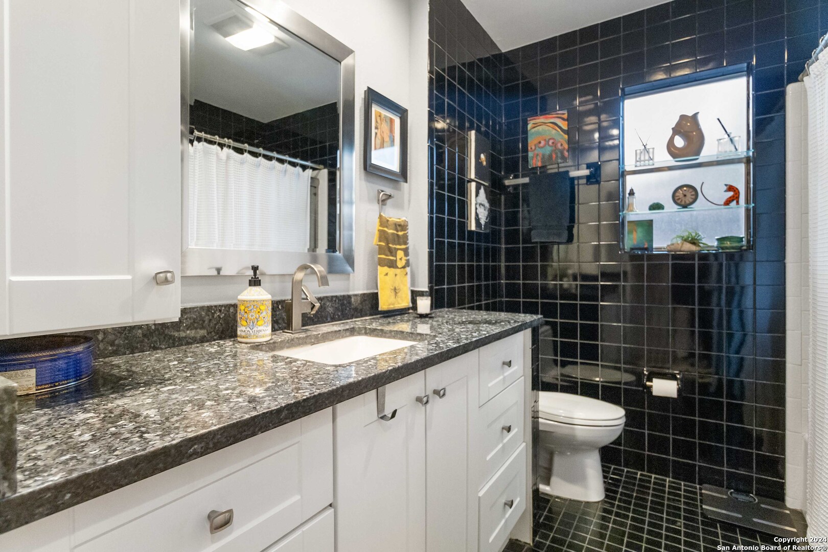 124 Travertine Ln , Castle Hills, TX, 78213-2521 | 1766112 | Realty Texas LLC