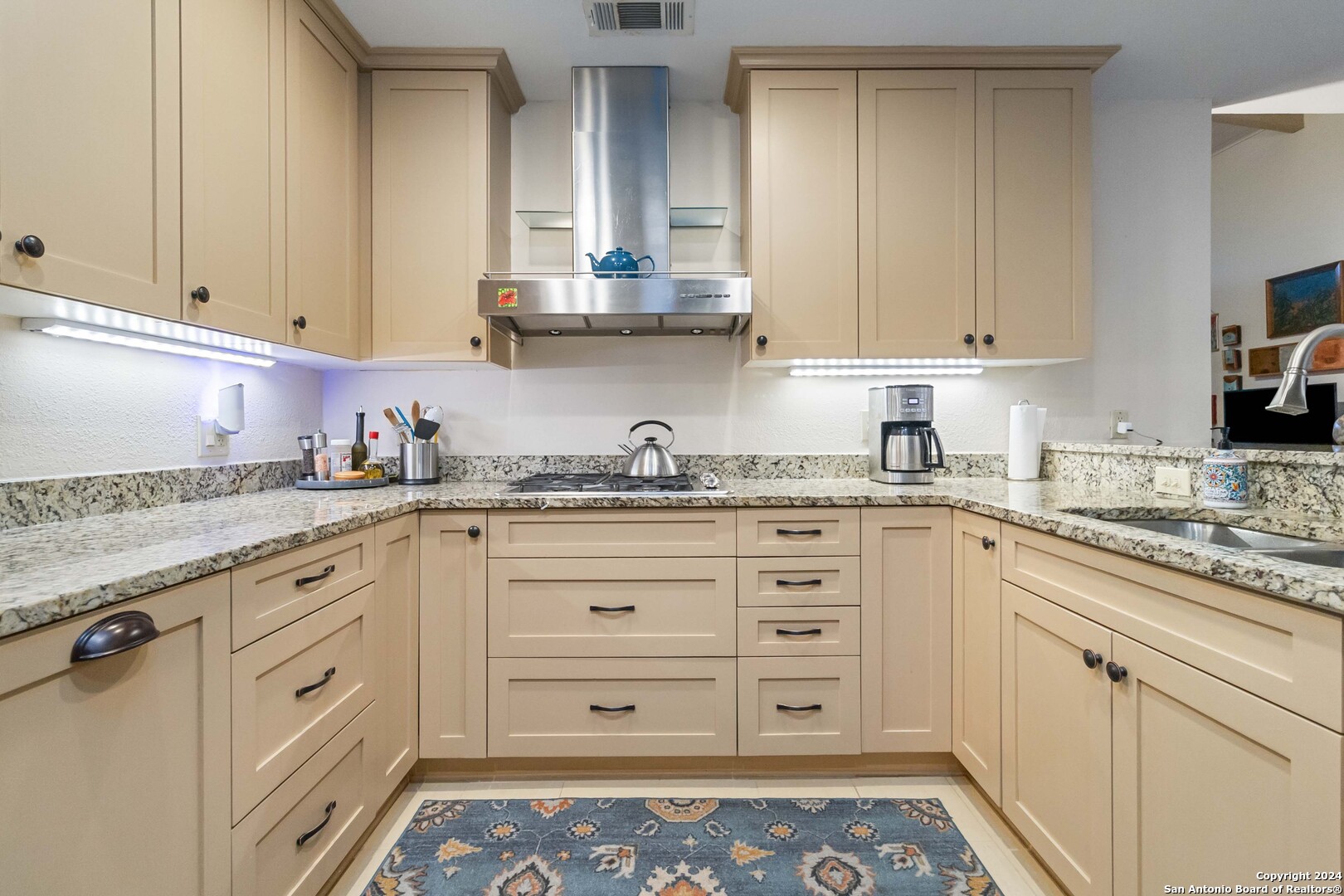 124 Travertine Ln , Castle Hills, TX, 78213-2521 | 1766112 | Realty Texas LLC