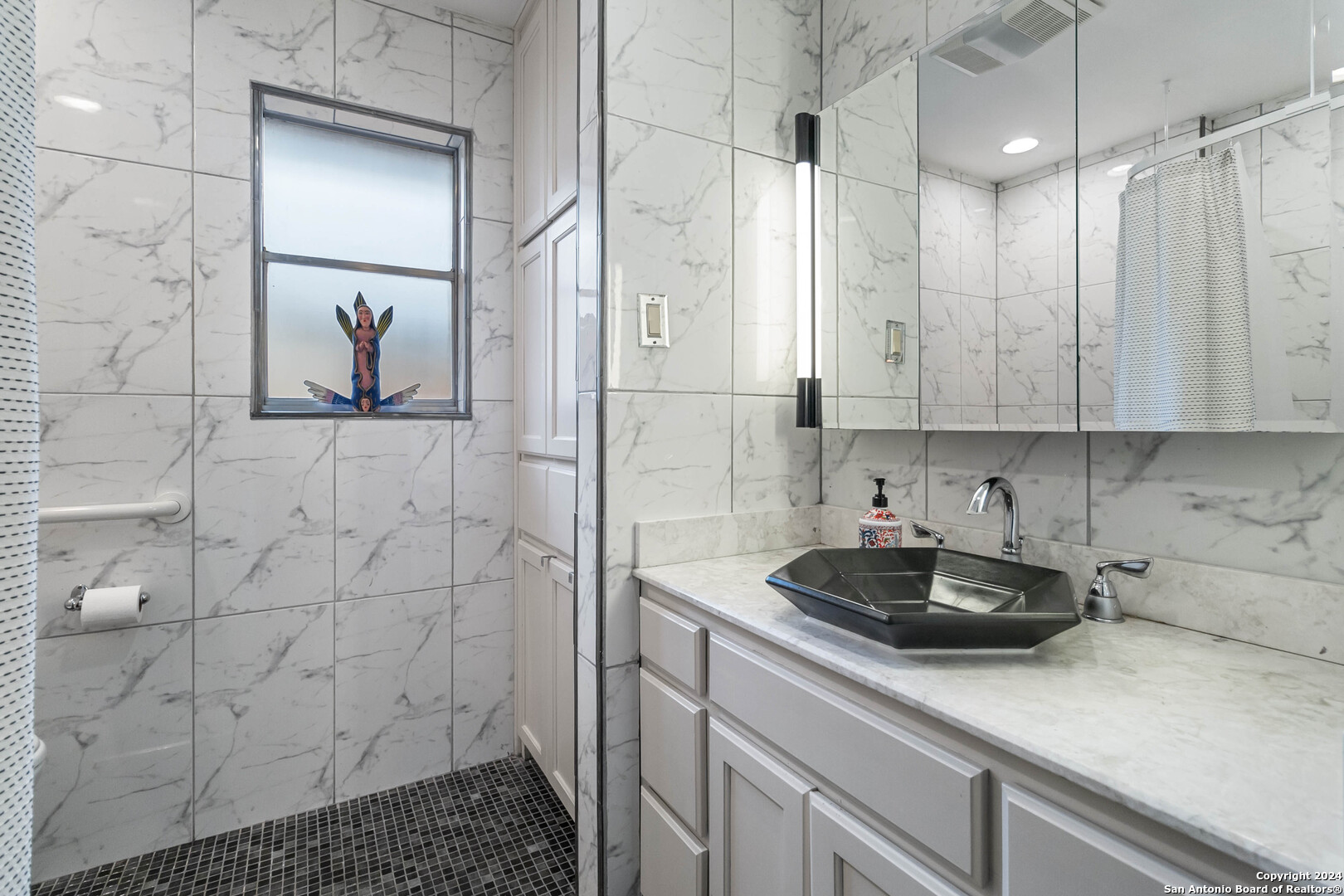 124 Travertine Ln , Castle Hills, TX, 78213-2521 | 1766112 | Realty Texas LLC
