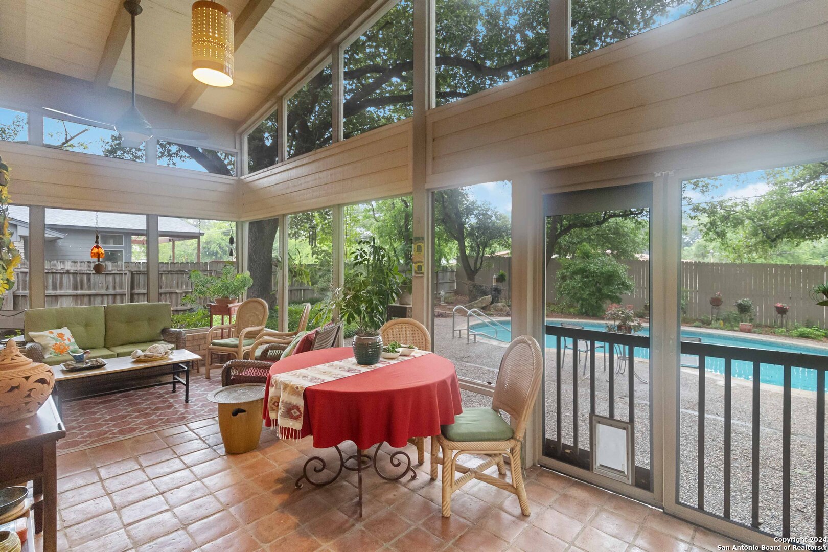 124 Travertine Ln , Castle Hills, TX, 78213-2521 | 1766112 | Realty Texas LLC