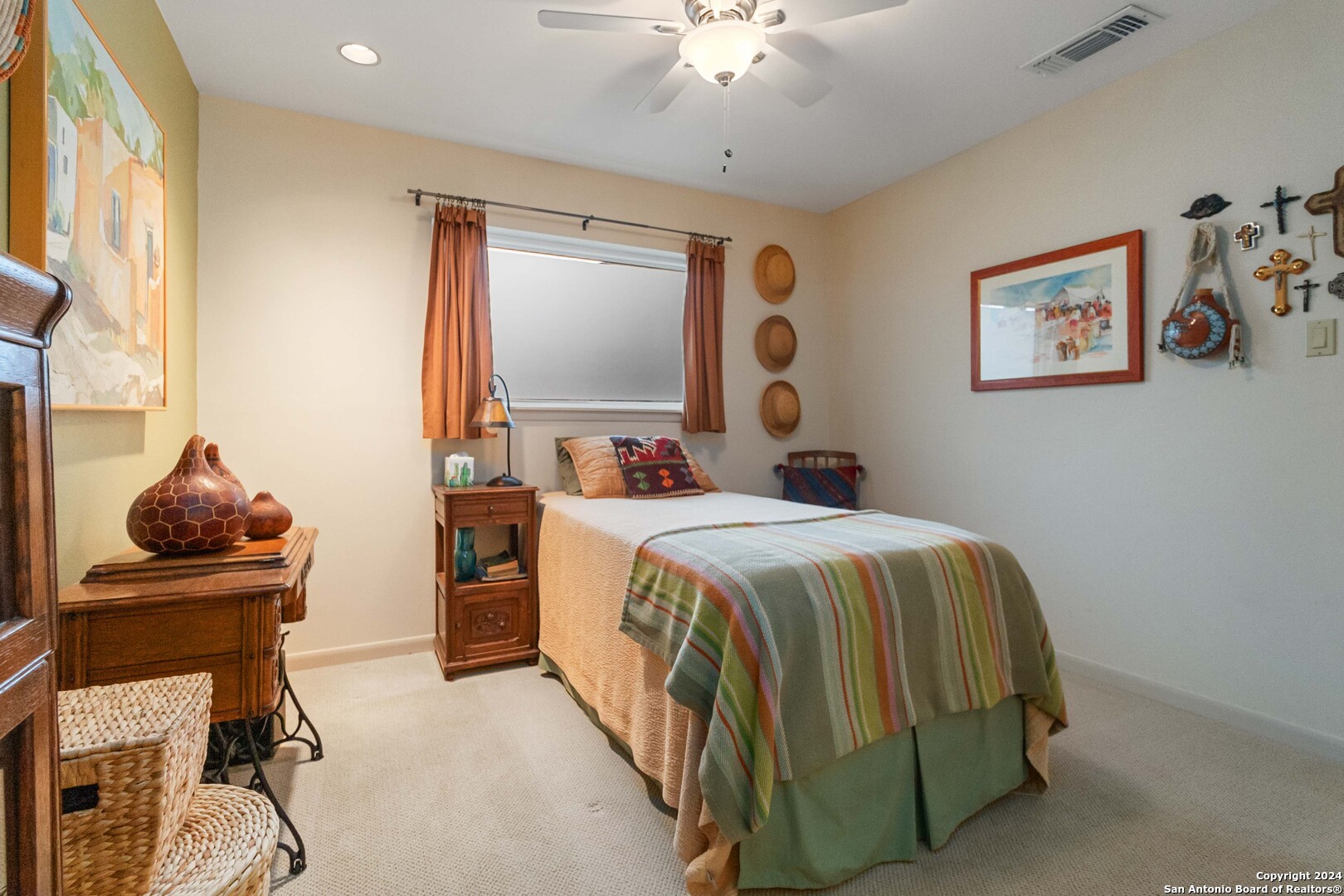 124 Travertine Ln , Castle Hills, TX, 78213-2521 | 1766112 | Realty Texas LLC