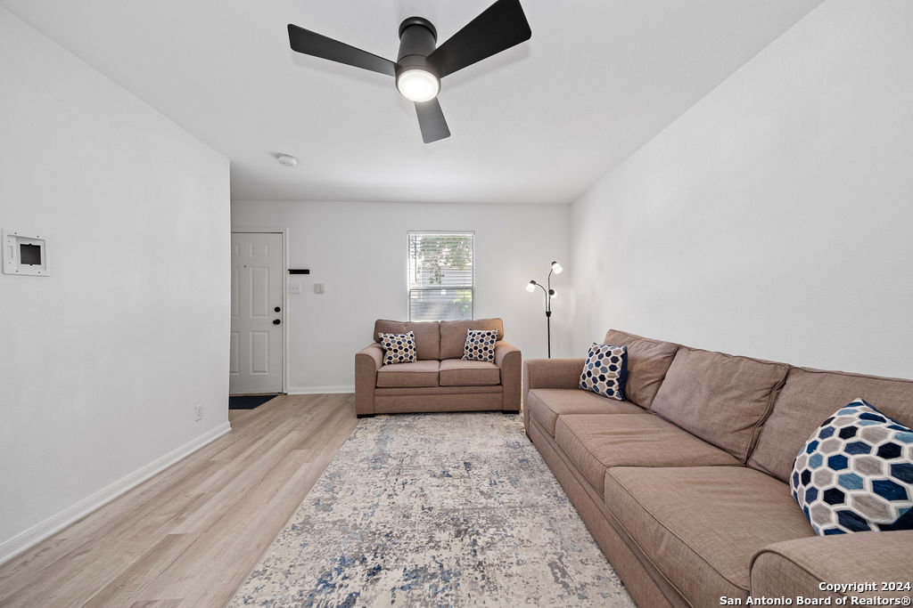 14111 Wetmore Cross , San Antonio, TX, 78247-2749 | 1766119 | Realty Texas LLC