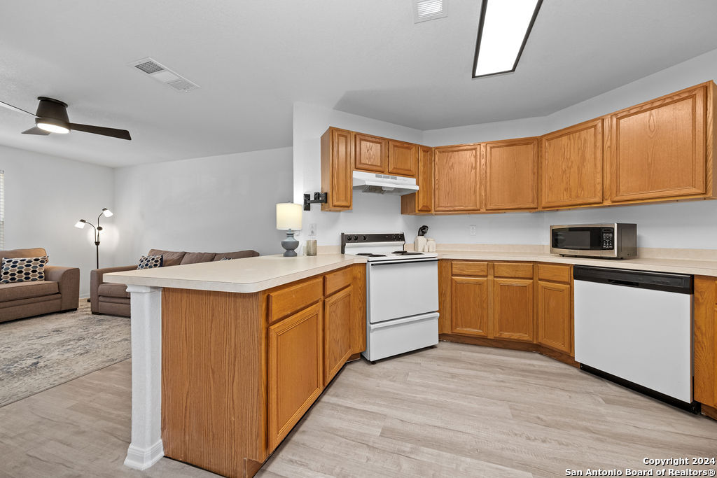 14111 Wetmore Cross , San Antonio, TX, 78247-2749 | 1766119 | Realty Texas LLC