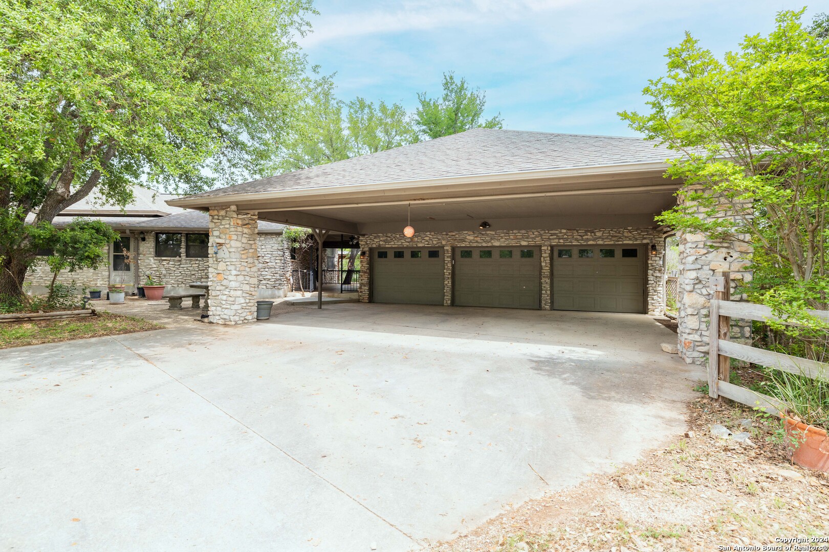 10824 Tonne Dr , New Braunfels, TX, 78132-4562 | 1765867 | Realty Texas LLC