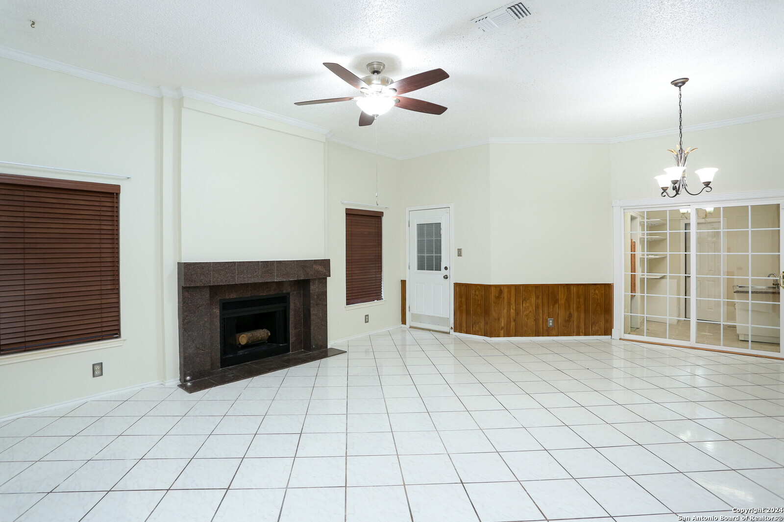 9658 Silver Moon , San Antonio, TX, 78254-6136 | 1766131 | Realty Texas LLC