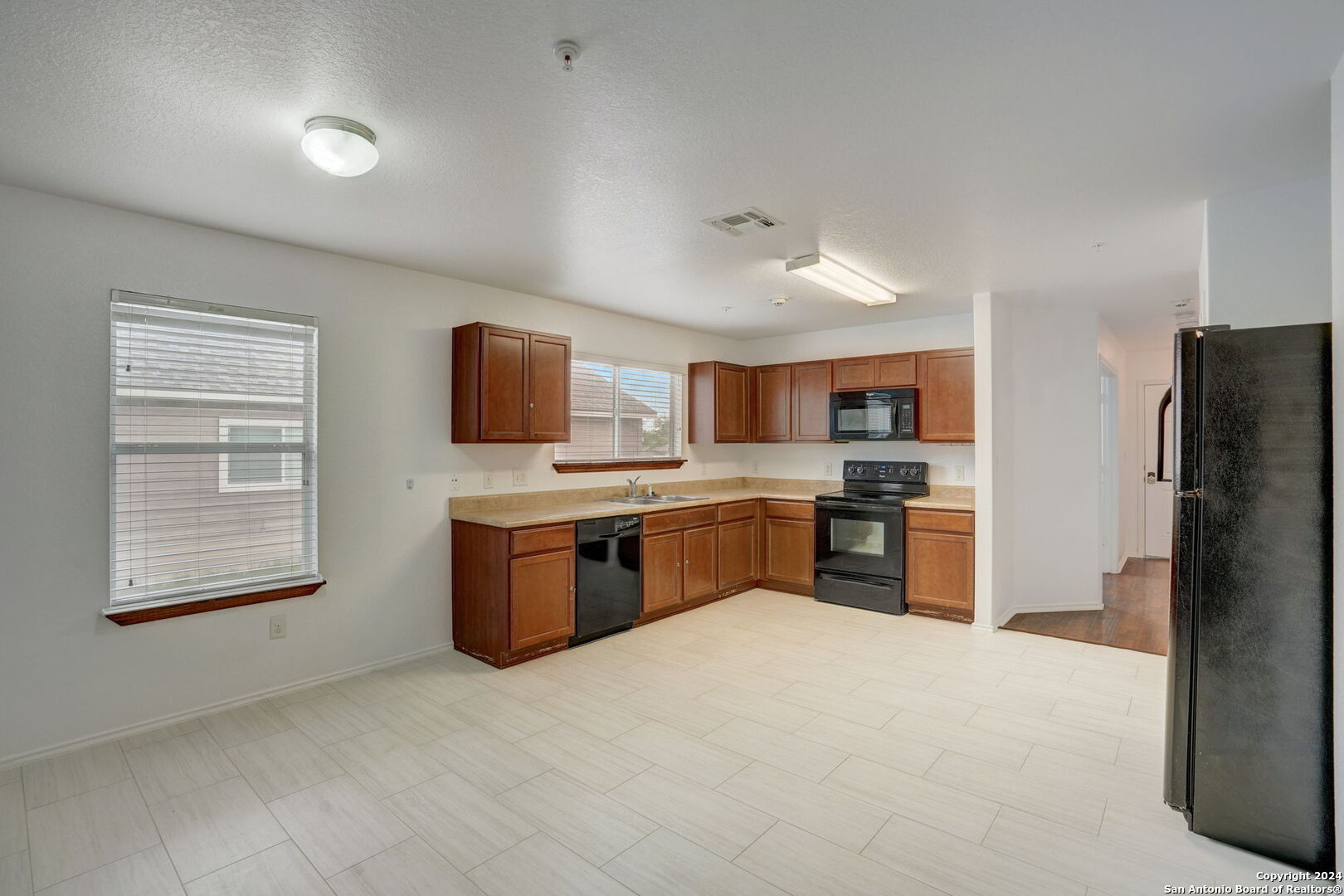 7723 Derby Run , Selma, TX, 78154-3937 | 1766359 | Realty Texas LLC