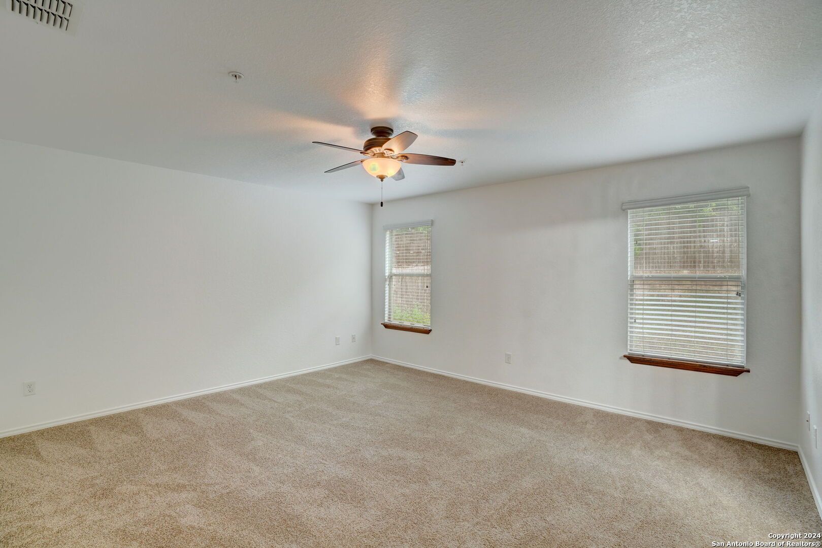 7723 Derby Run , Selma, TX, 78154-3937 | 1766359 | Realty Texas LLC
