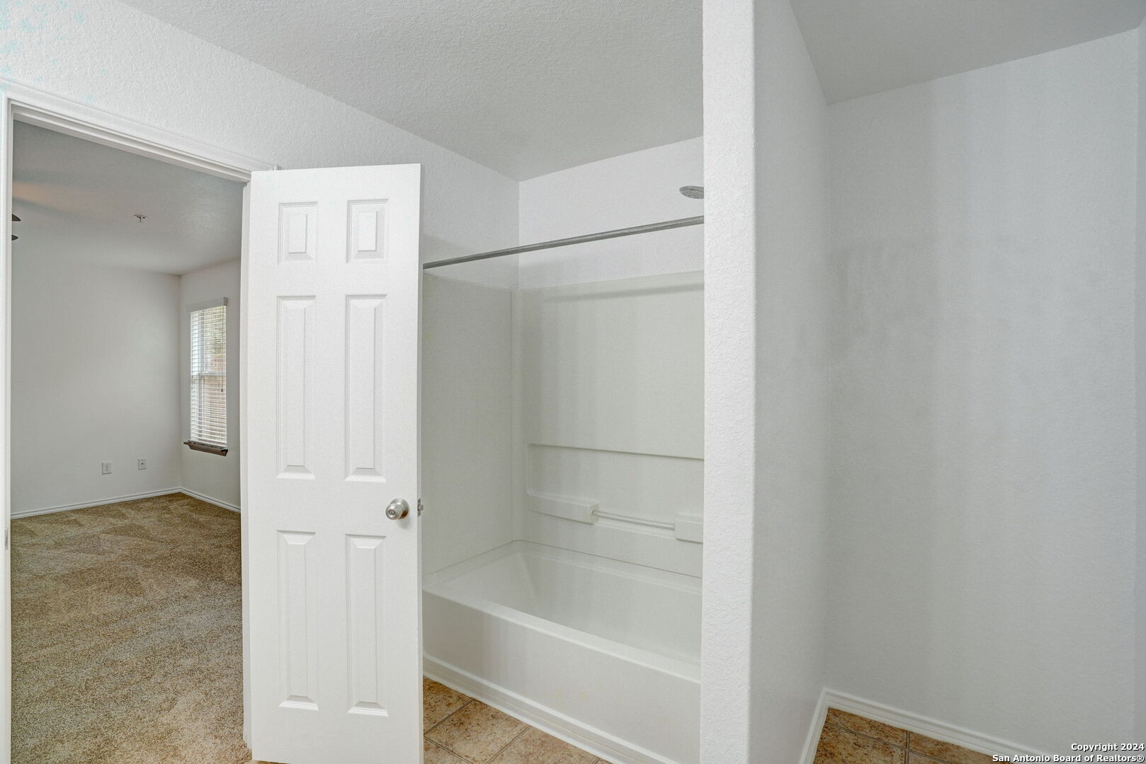 7723 Derby Run , Selma, TX, 78154-3937 | 1766359 | Realty Texas LLC