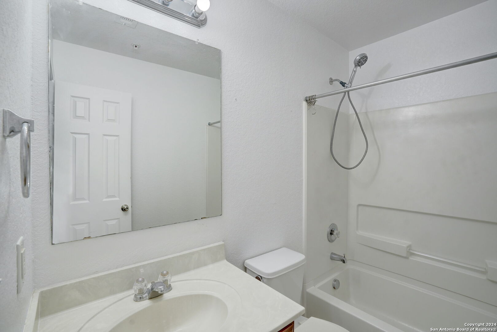 7723 Derby Run , Selma, TX, 78154-3937 | 1766359 | Realty Texas LLC