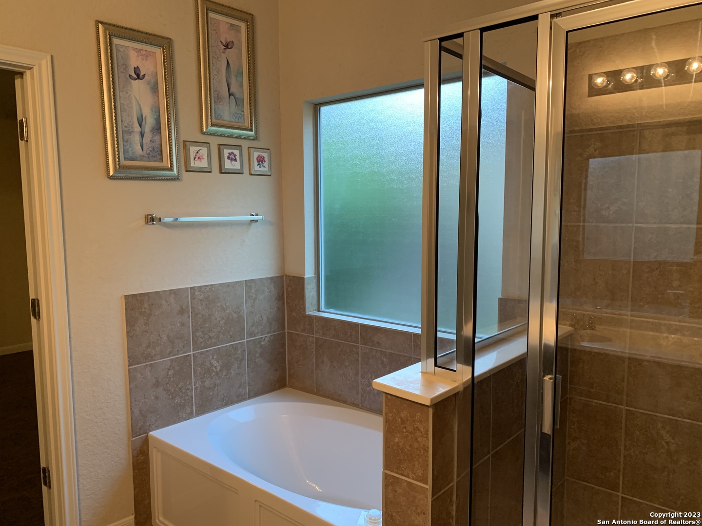 821 Madison Ave , New Braunfels, TX, 78130 | 1764342 | Realty Texas LLC
