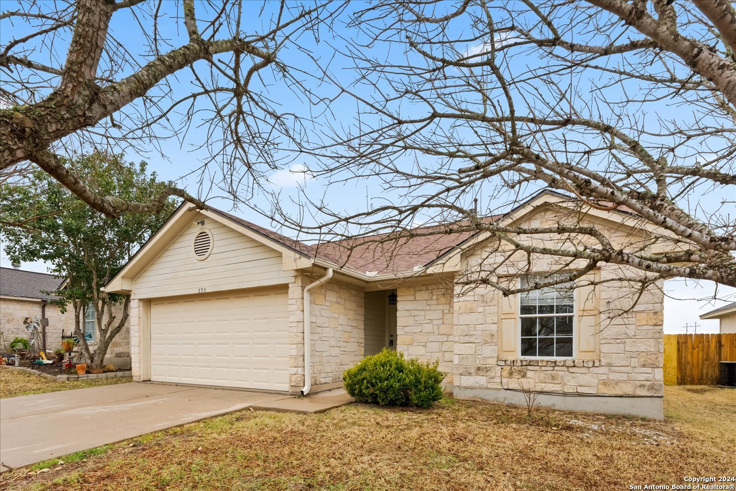 235 Summerside , Lockhart, TX, 78644 | 1766819 | Realty Texas LLC