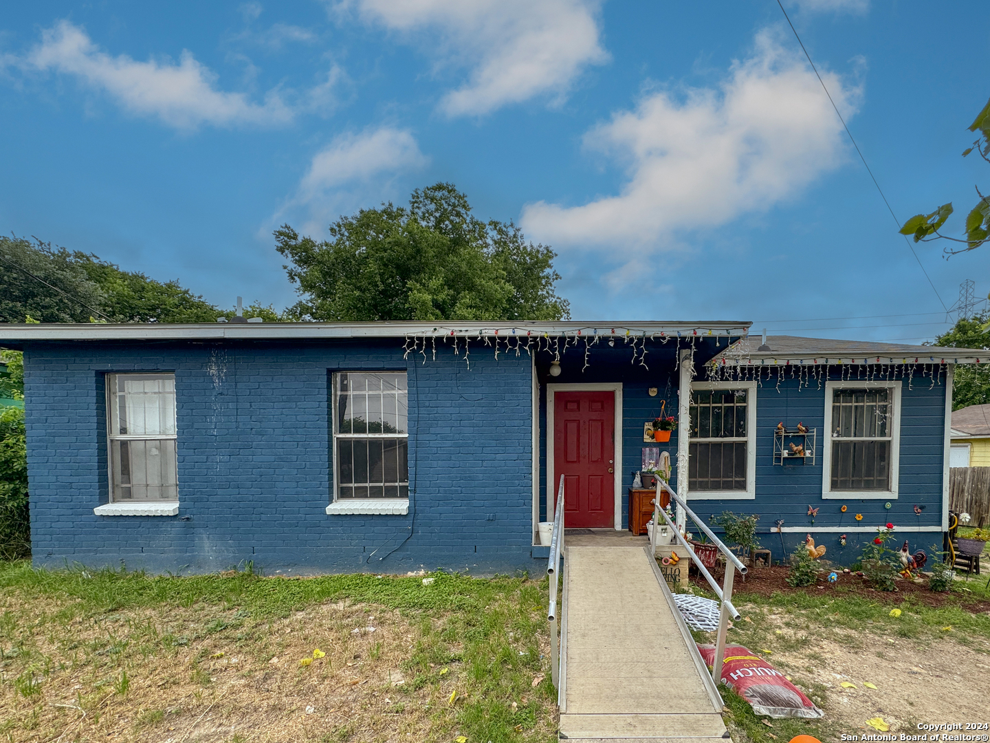 551 J St , San Antonio, TX, 78220-4156 | 1766945 | Realty Texas LLC