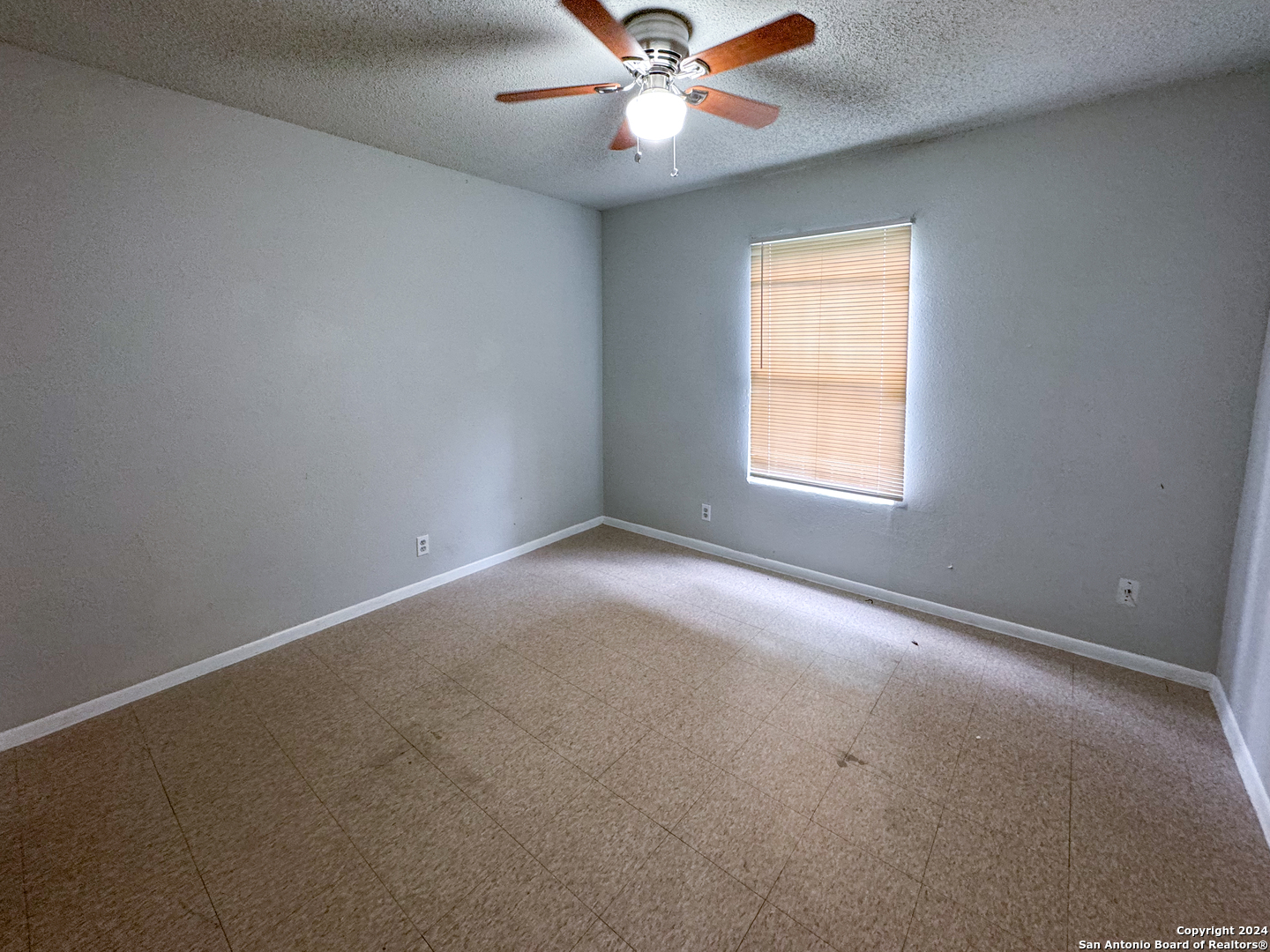 551 J St , San Antonio, TX, 78220-4156 | 1766945 | Realty Texas LLC