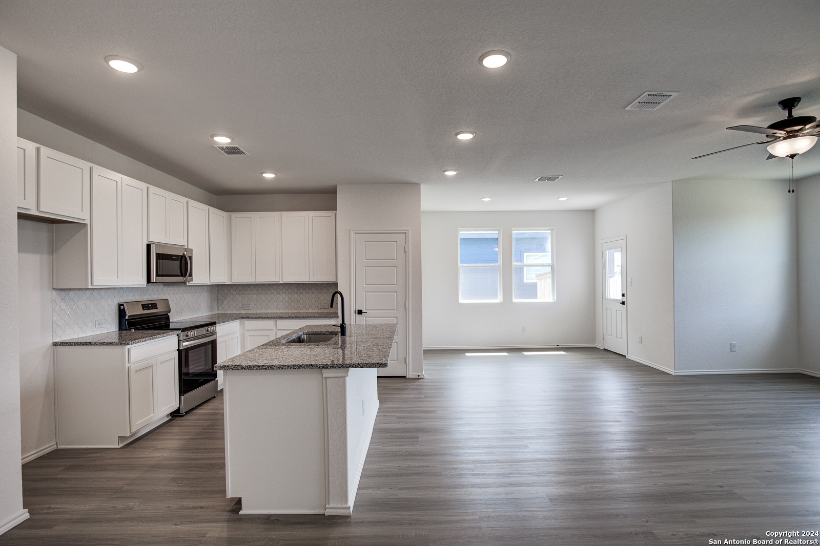 3521 Annalise Avenue , Seguin, TX, 78155 | 1766931 | Realty Texas LLC
