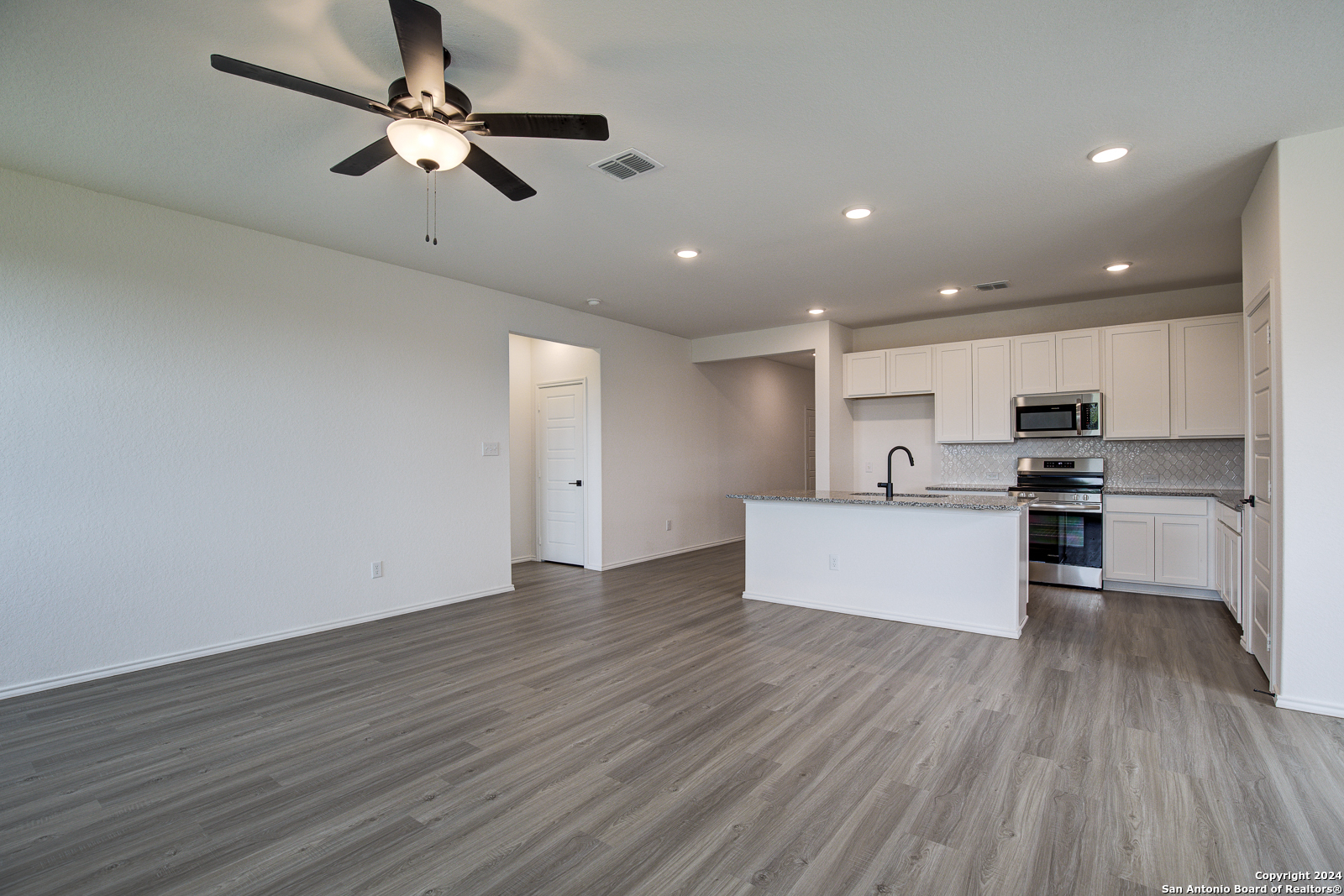 3521 Annalise Avenue , Seguin, TX, 78155 | 1766931 | Realty Texas LLC