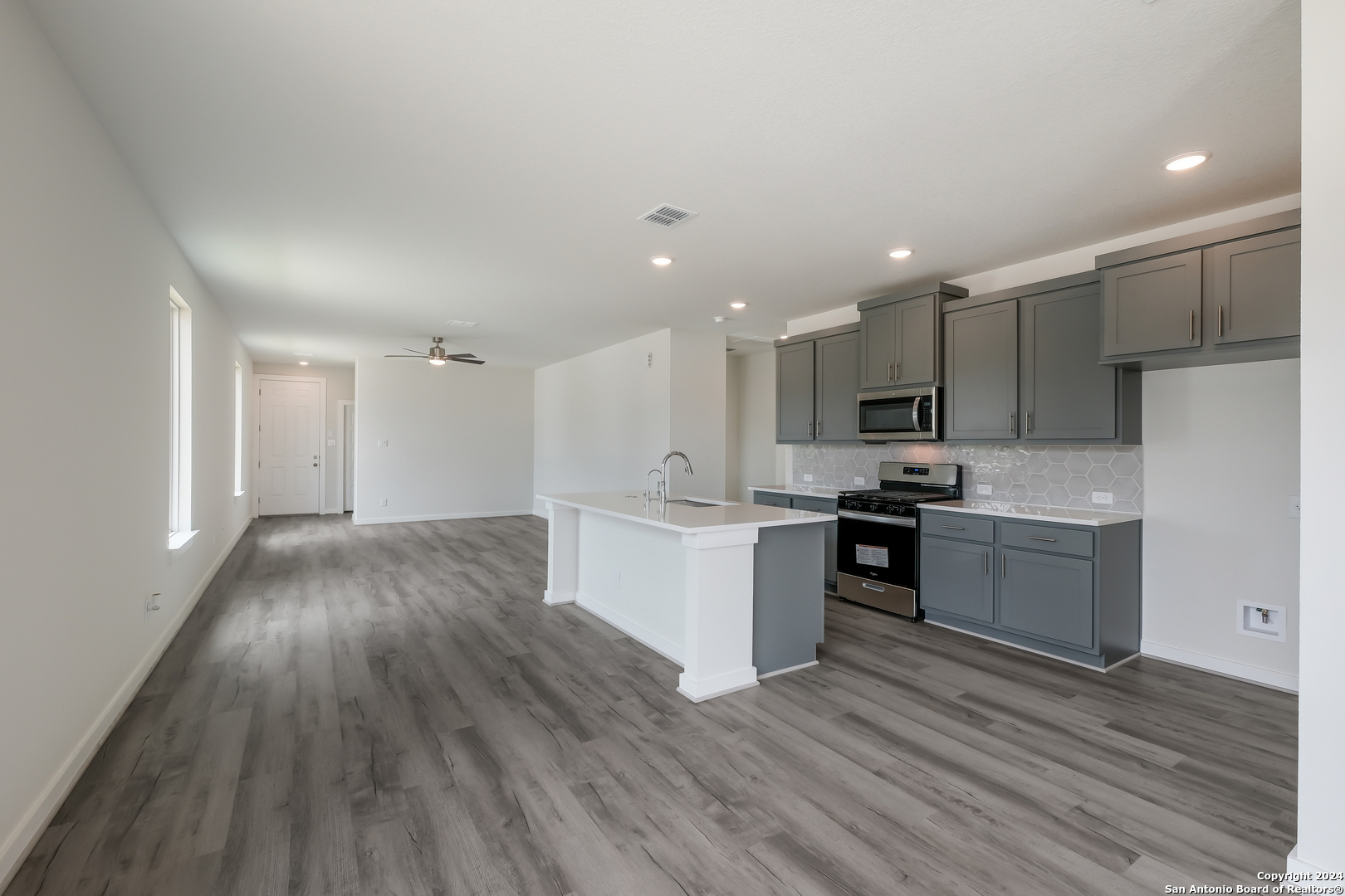 3943 Gentle Brook , San Antonio, TX, 78247 | 1767389 | Realty Texas LLC