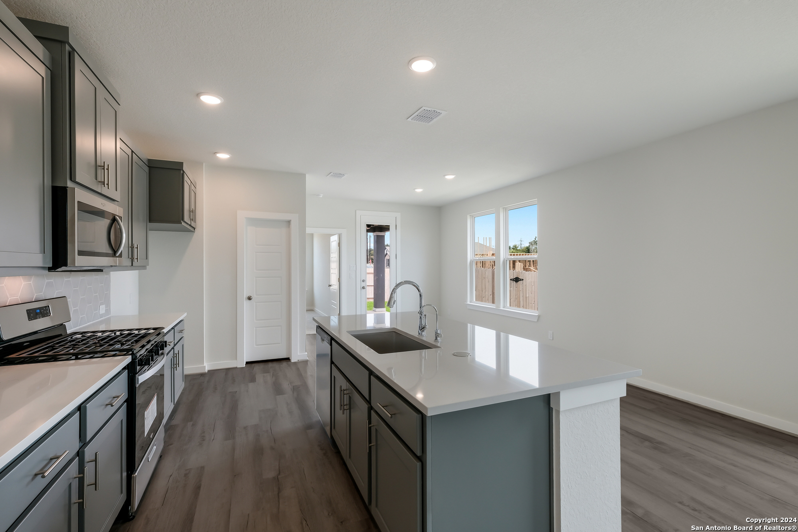 3943 Gentle Brook , San Antonio, TX, 78247 | 1767389 | Realty Texas LLC