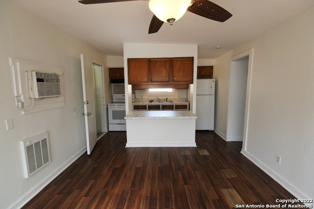 12095 Park Road 37 A , Lakehills, TX, 78063 | 1767878 | Realty Texas LLC
