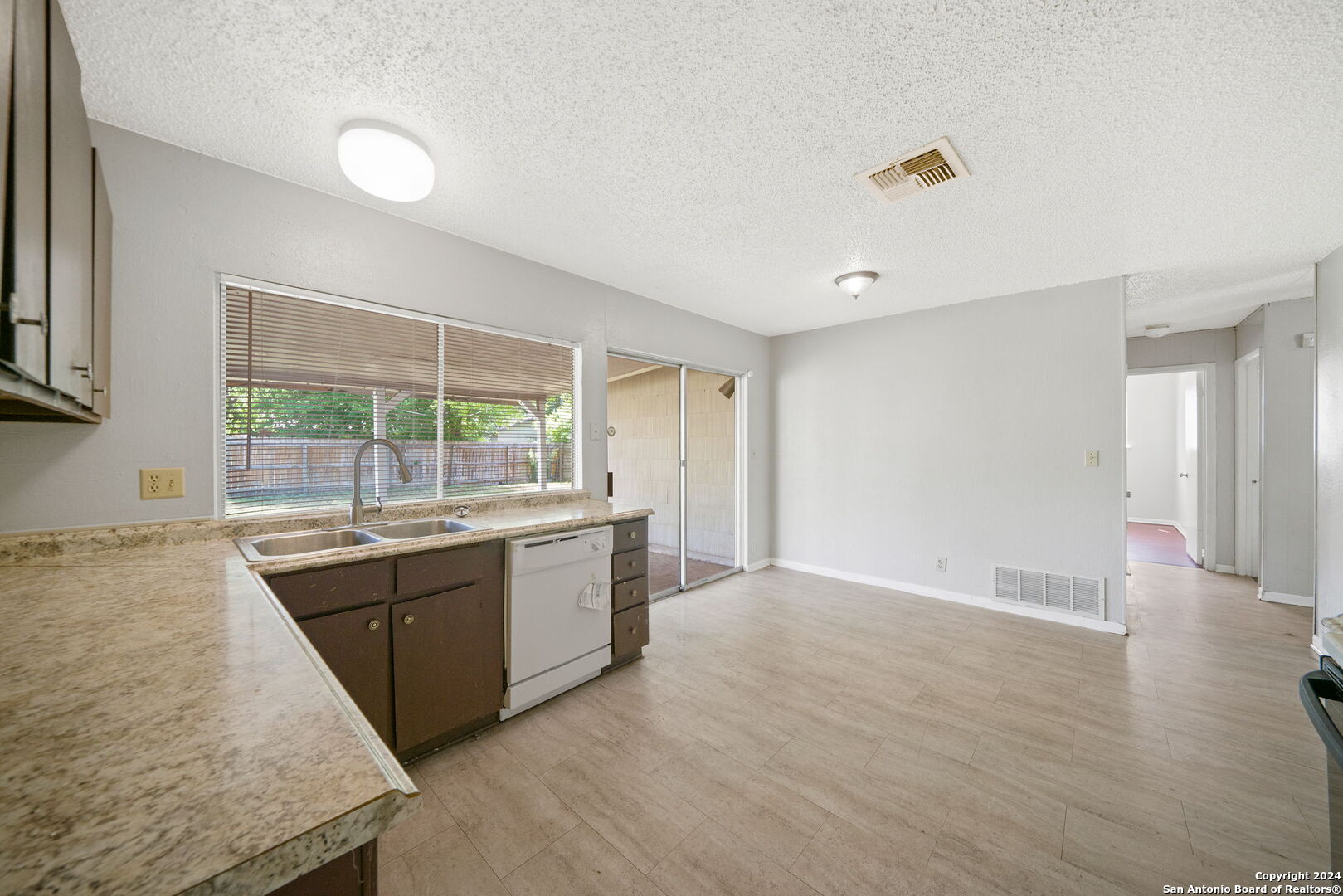 8522 Glen Echo , San Antonio, TX, 78239-3031 | 1764695 | Realty Texas LLC