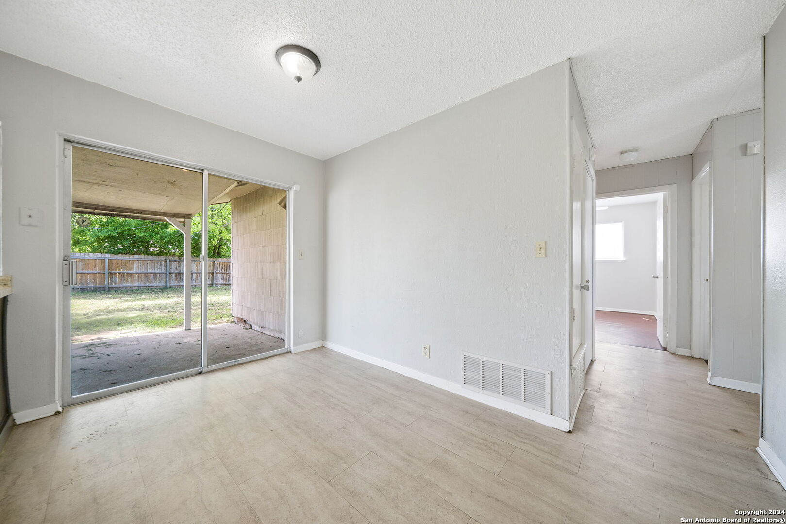 8522 Glen Echo , San Antonio, TX, 78239-3031 | 1764695 | Realty Texas LLC