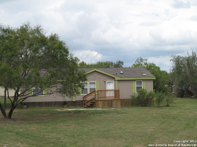 7507 Norris West Dr , Elmendorf, TX, 78203-4109 | 1023556 | Realty Texas LLC
