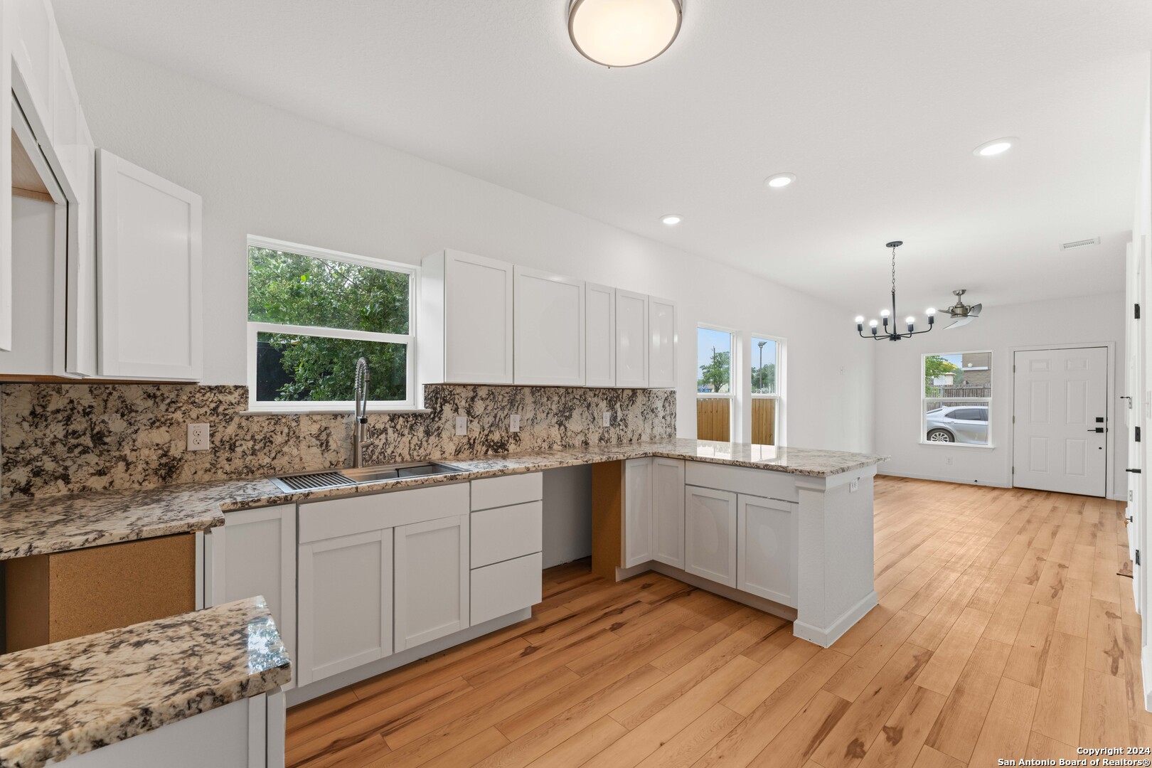 2654 Dignowity Ave , San Antonio, TX, 78208 | 1767713 | Realty Texas LLC