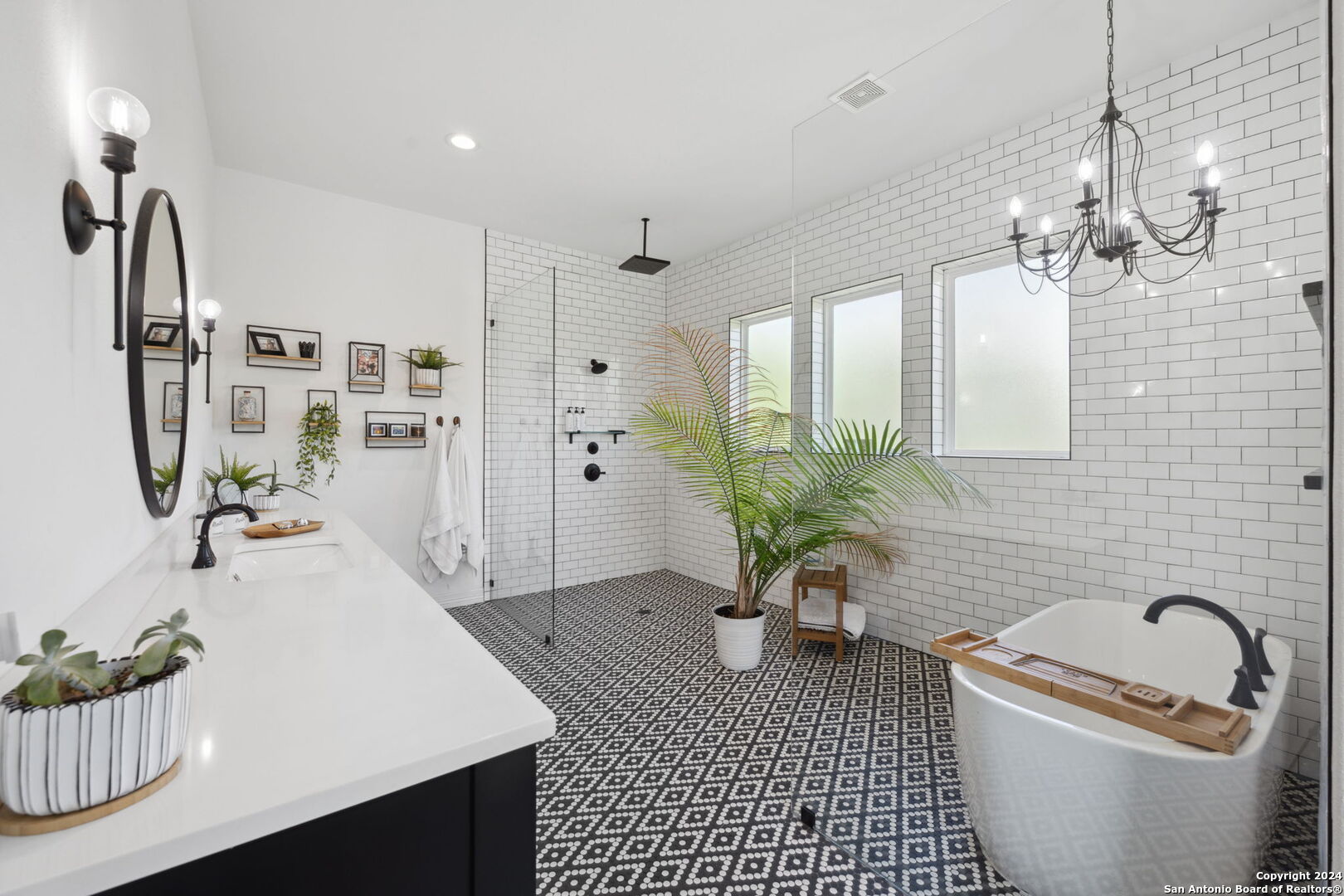 1258 Game Trail , New Braunfels, TX, 78132 | 1766977 | Realty Texas LLC