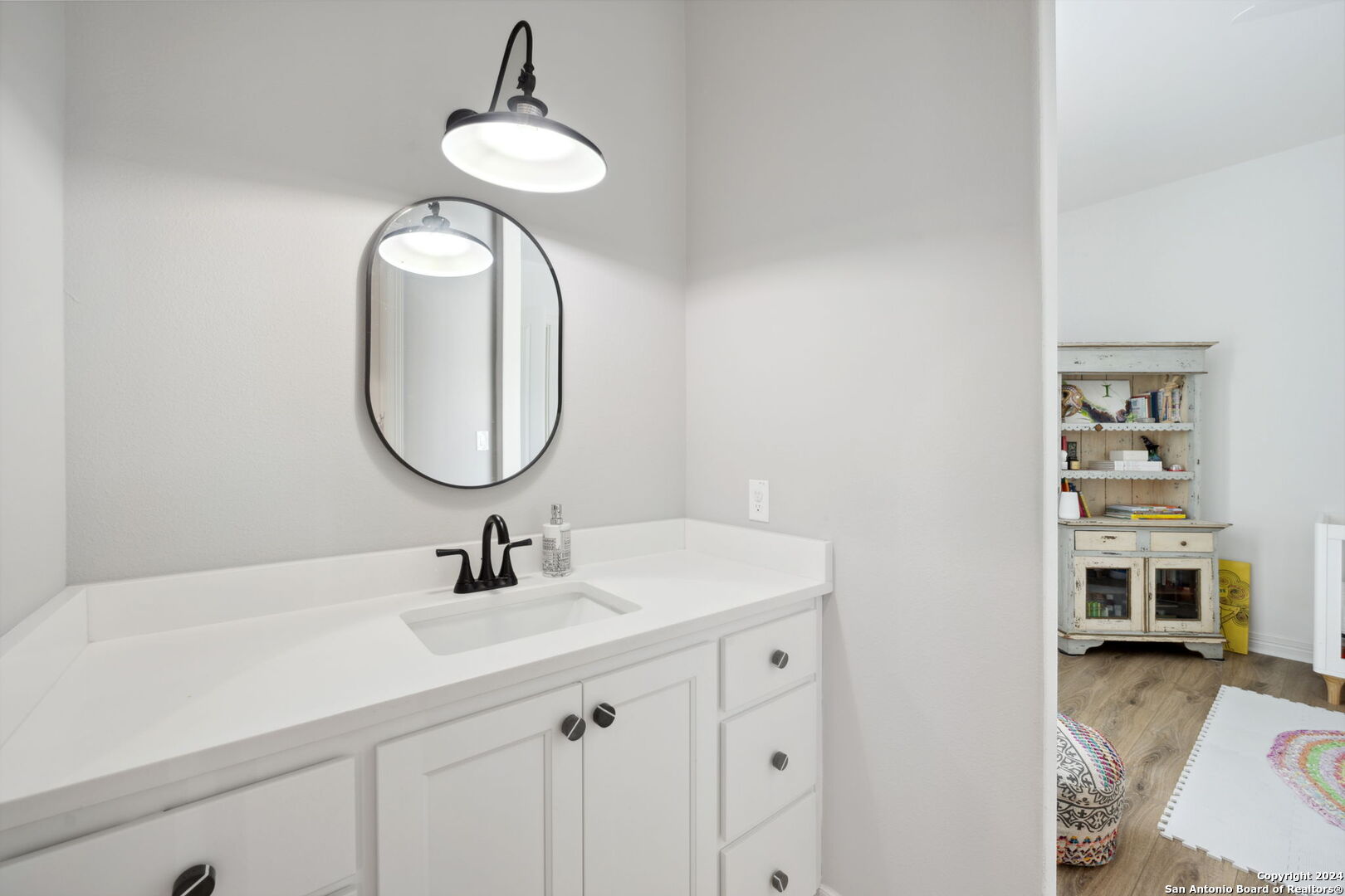 1258 Game Trail , New Braunfels, TX, 78132 | 1766977 | Realty Texas LLC